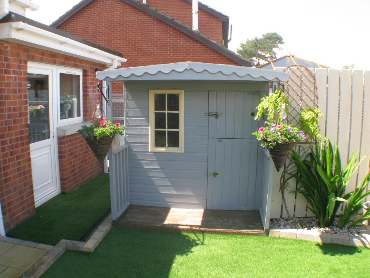 The Lantern Bed & Breakfast Donaghadee ภายนอก รูปภาพ