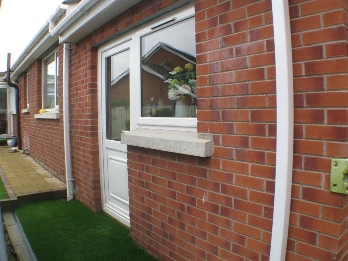 The Lantern Bed & Breakfast Donaghadee ภายนอก รูปภาพ
