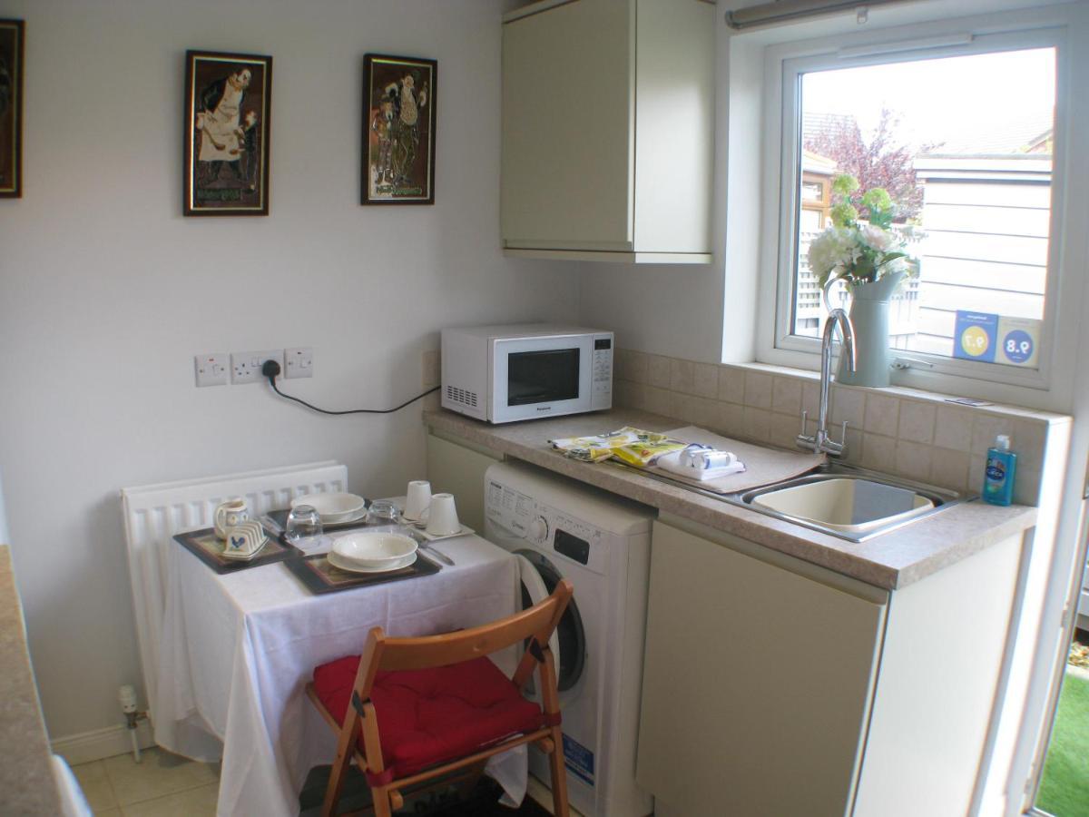 The Lantern Bed & Breakfast Donaghadee ภายนอก รูปภาพ